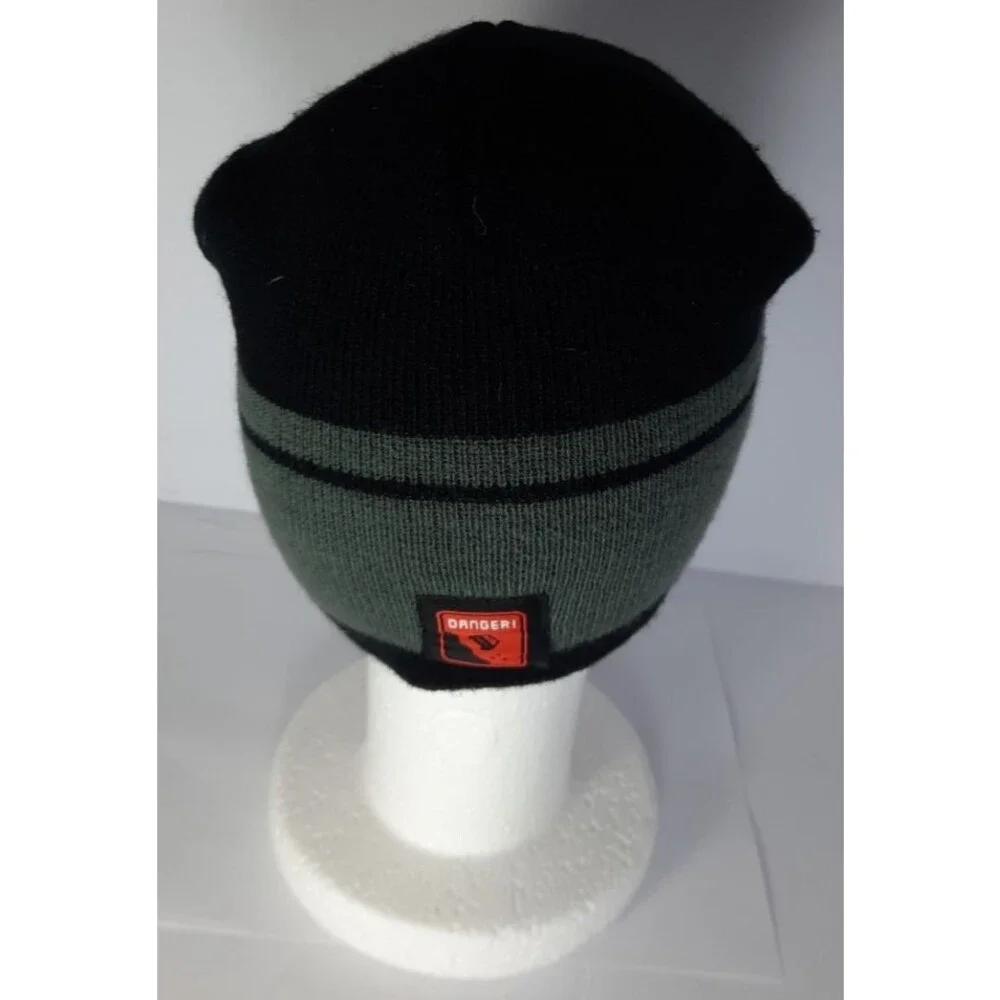 Disney Pixar Cars Lightning McQueen Beanie Cap Hat Black Acrylic Kids Gray Black
